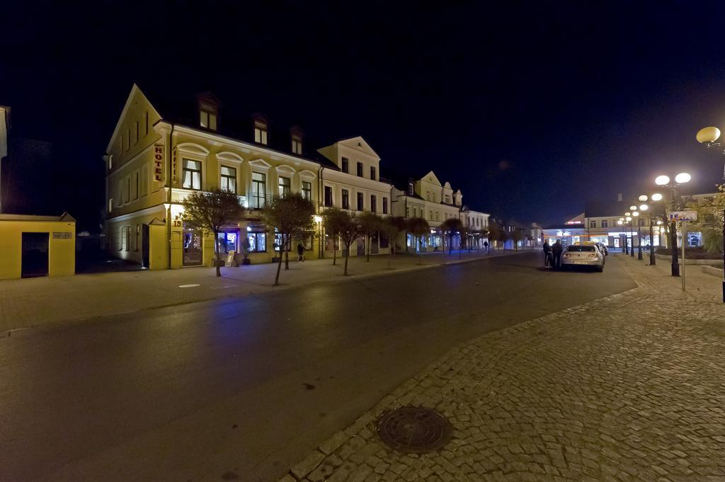 Hotel Osjann Бяла-Подляска Экстерьер фото